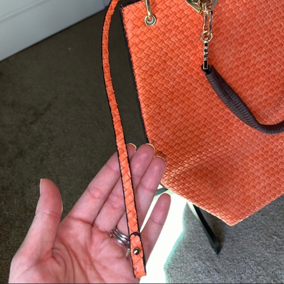 Orange Large Purse Basketweave Design - Picture 4 of 8
